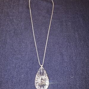 Elegant Silver Teardrop Pendant Necklace